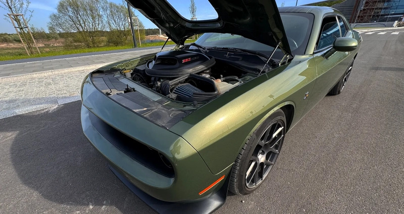 Dodge Challenger cena 179900 przebieg: 93000, rok produkcji 2018 z Wołomin małe 191